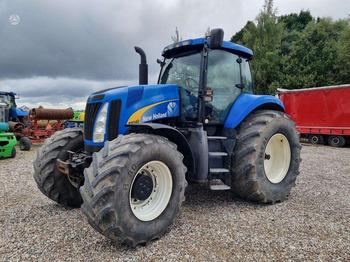 Трактор NEW HOLLAND T8040