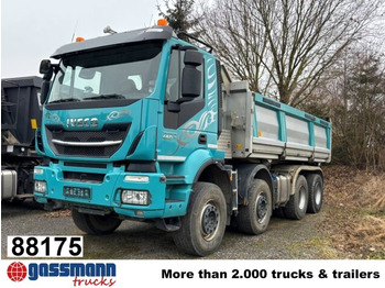 Самосвал IVECO Trakker