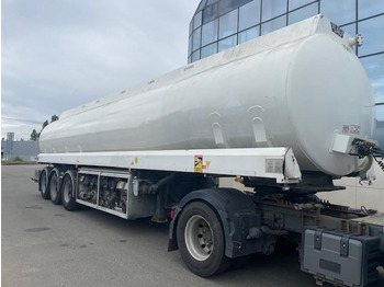 : фото в шапке страницы