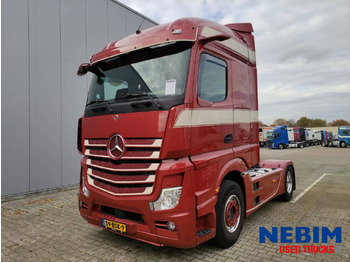 Тягач MERCEDES-BENZ Actros 1843