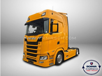 Тягач SCANIA S