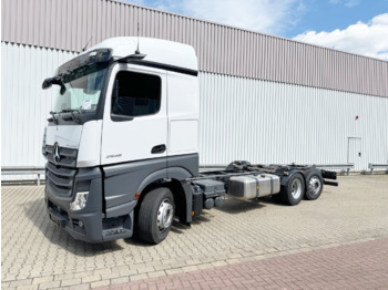 Грузовик-шасси MERCEDES-BENZ Actros 2548