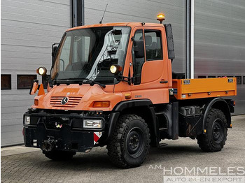 Грузовик UNIMOG U300