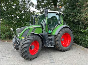 Трактор FENDT 516 Vario