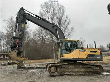 Гусеничный экскаватор VOLVO EC300DL