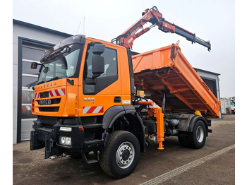 Самосвал IVECO Trakker