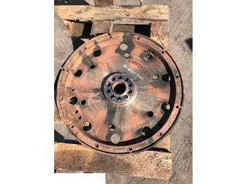 : фото в шапке страницы