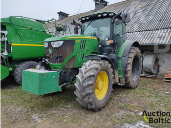 Трактор JOHN DEERE 6210R