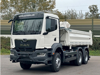 Самосвал MAN TGS 33.440