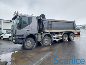 Самосвал IVECO Trakker