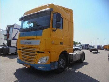 Тягач DAF XF 440