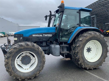 Трактор NEW HOLLAND TM