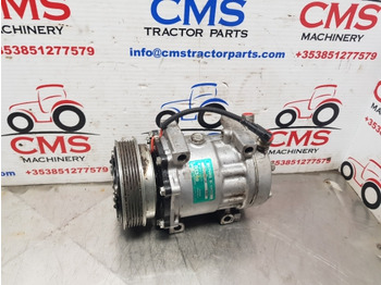 : фото в шапке страницы