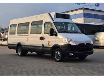 Микроавтобус IVECO Daily