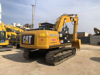 Гусеничный экскаватор CATERPILLAR 320D