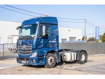 Тягач MERCEDES-BENZ Actros 1843