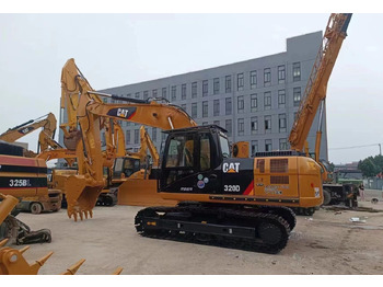 Колёсный экскаватор CATERPILLAR 320D