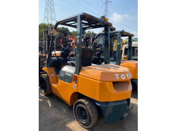 Дизельный погрузчик Original Japan Komatsu Fd30 Used 3ton Diesel Forklift  For Sale: фото 2