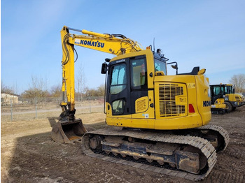 Гусеничный экскаватор KOMATSU PC138