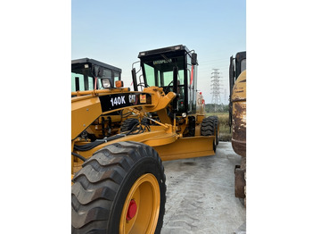 Грейдер CATERPILLAR 140K