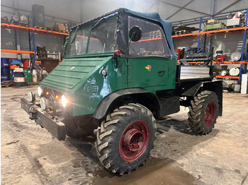 Грузовик UNIMOG