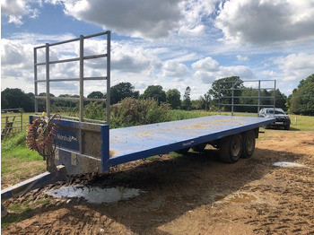 : фото в шапке страницы