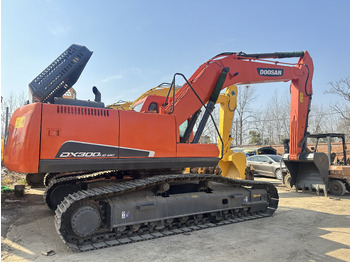 Гусеничный экскаватор DOOSAN DX300