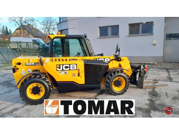 Телескопический погрузчик JCB