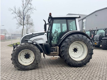 Трактор Valtra N141 hitech, Fronthef, Frontpto: фото 3