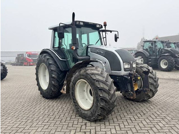 Трактор Valtra N141 hitech, Fronthef, Frontpto: фото 2