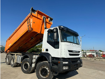 Самосвал IVECO Trakker