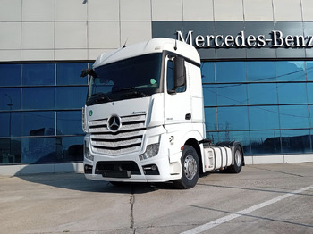 Тягач MERCEDES-BENZ Actros 1845