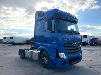Тягач MERCEDES-BENZ Actros 1845
