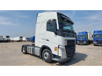 Тягач VOLVO FH