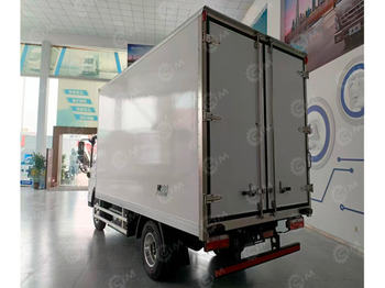 Грузовик с закрытым кузовом HYUNDAI