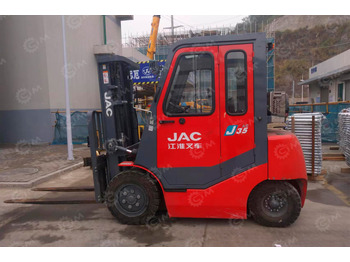 Электропогрузчик JAC