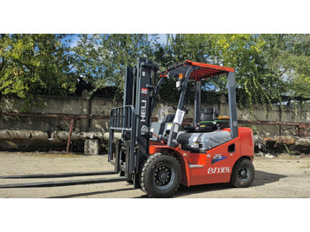 Вилочный погрузчик HELI