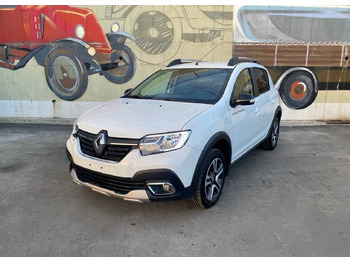 Легковой автомобиль RENAULT