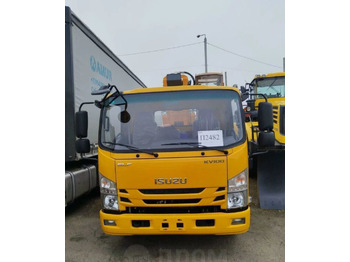 Грузовик с подъемником ISUZU