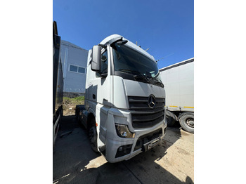 Тягач MERCEDES-BENZ Actros