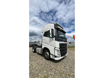 Тягач VOLVO FH