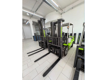 Вилочный погрузчик ZOOMLION