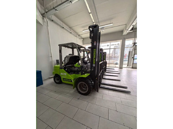 Вилочный погрузчик ZOOMLION