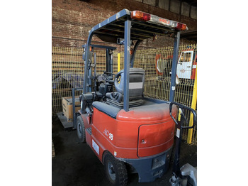 Вилочный погрузчик HELI