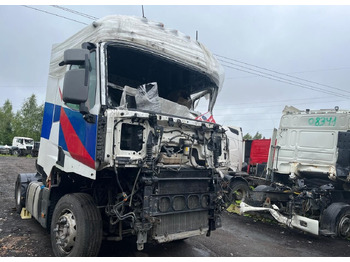 Тягач RENAULT T