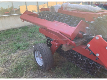 Полевой каток