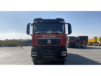 Самосвал HOWO