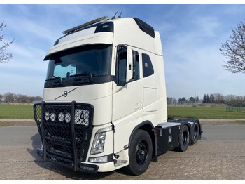 Тягач VOLVO FH