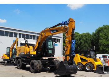 Колёсный экскаватор SANY