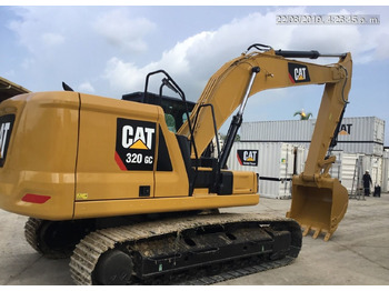 Гусеничный экскаватор CATERPILLAR 320GC